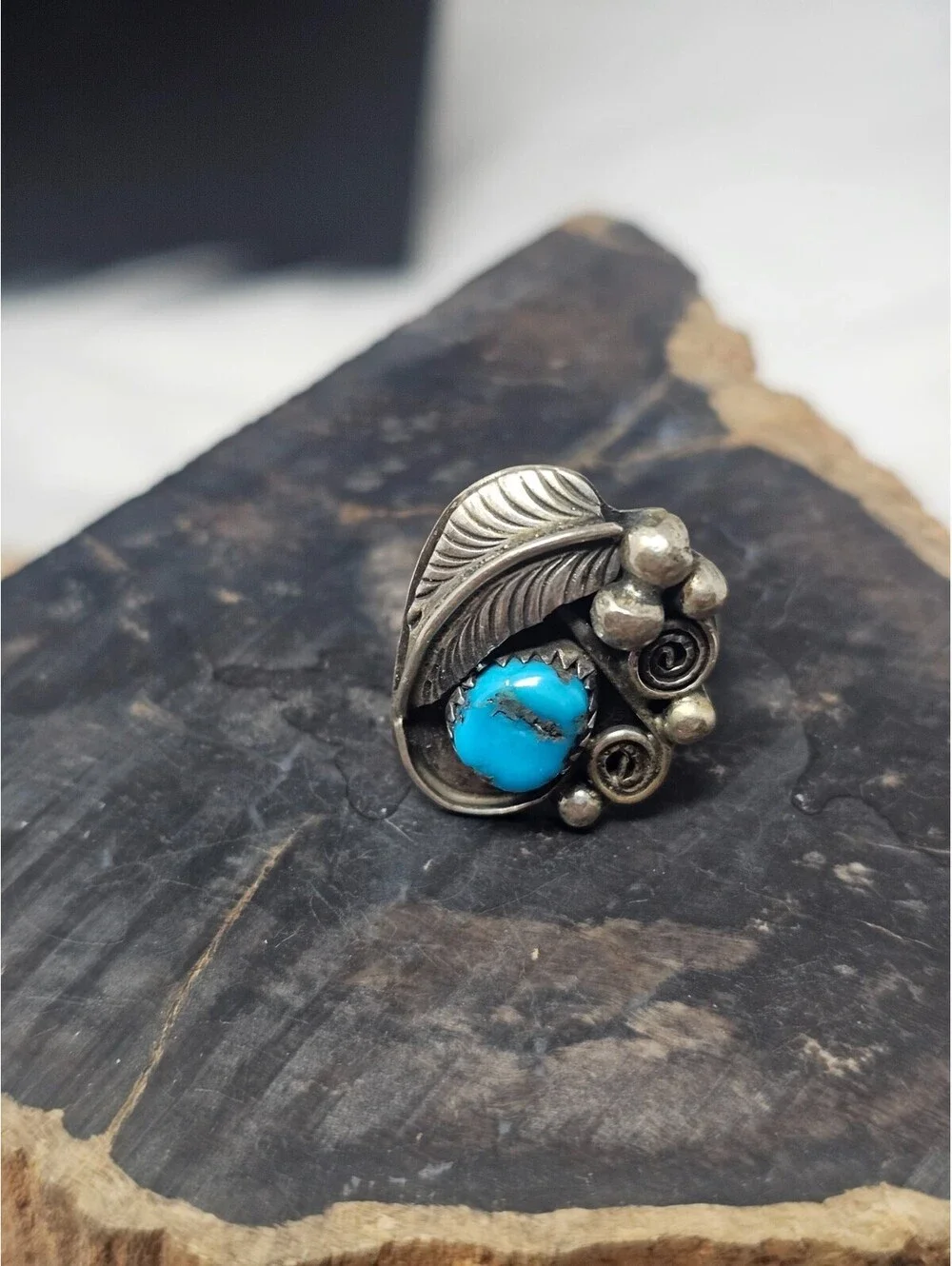 Vintage Southwestern 925 Silver Turquoise Leaf Ring Size 7